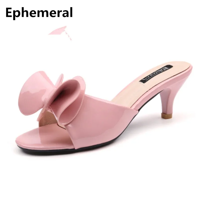 

Lady Cheap Patent Leather Okobo Anti-skip Trifle Thick High Heels Plus Size 45 4 Sandals Slipper Casual Women Summer Sweet Shoes