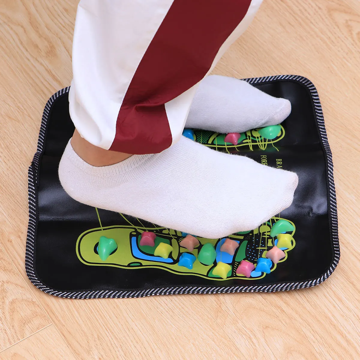 

Акупрессурный массажный коврик для ног, облегчение боли, рефлексология ног, расслабление мышц, складной, высокая твердость, износостойкий, 35x35 см, для прогулок