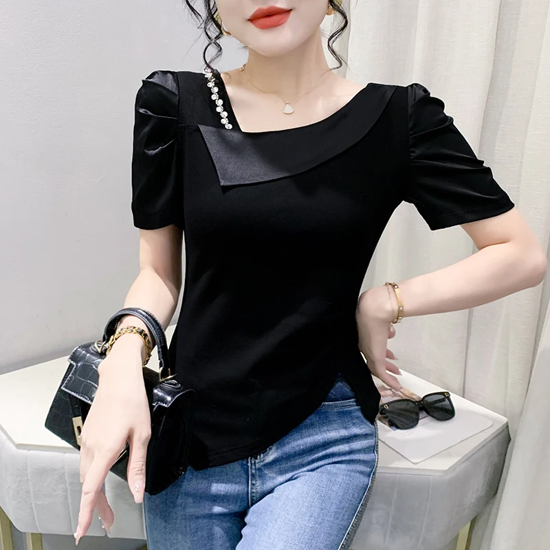 

2023 New Summer Clothes Cotton T-Shirt Women's Chic Sexy Skew Collar Shiny Diamonds Irregular Cross Tops Puff Sleeve Tees 35189