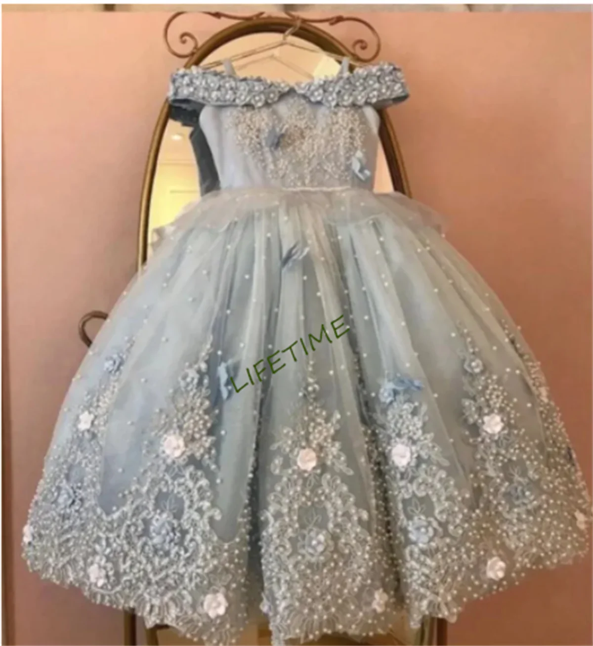 

Light Sky Blue Pearls Flower Girl Dresses For Wedding Ball Gowns Floor Length Tulle Kid First Birthday Dress