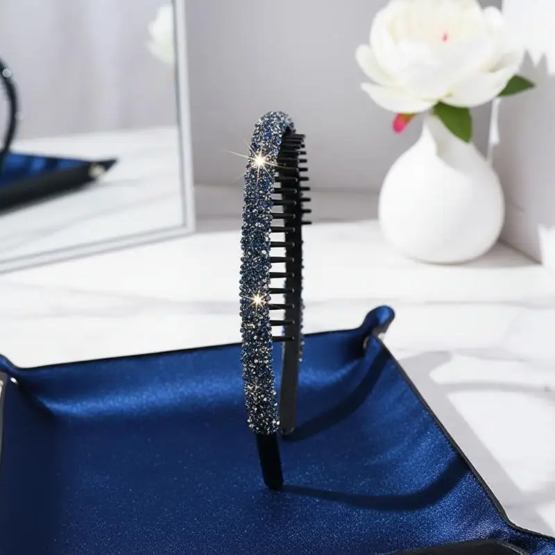 Rutschfeste Strass-Haarreifen für Frauen, gezahnte elastische Stirnbänder für Frauen, glänzende luxuriöse Haarreifen, Haaraccessoires. – Detail 5