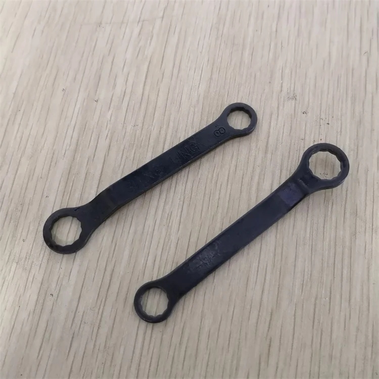 Xingling Xingrui FW-777-603 Three-Needle Five Holder Flat Lock Machine Adjustable Differential Wrench, M8-10 Special Thin Wrench