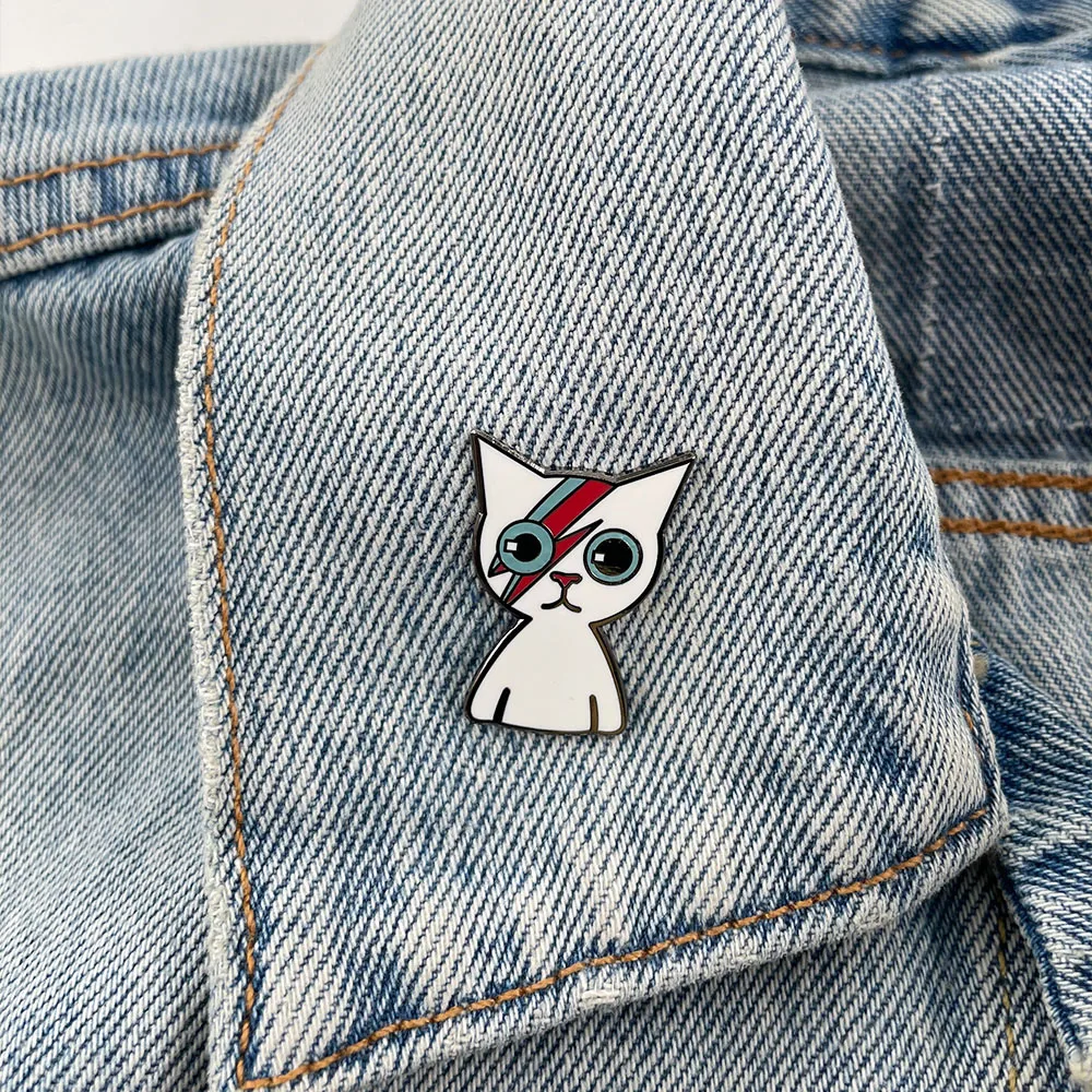 Rock Singer Cute White Cat Enamel Pins Music Band Cartoon Metal Brooch Badge Fashion Jewellery Backpack Accessory Gifts