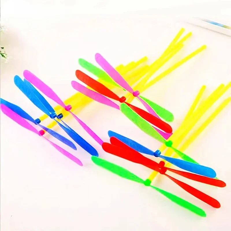 10Pcs Fun Bamboo Dragonfly Propeller Kids Outdoor Flying Toys Kids Birthday Party Gifts Pinata Fillers Fiesta Boys Party Favors