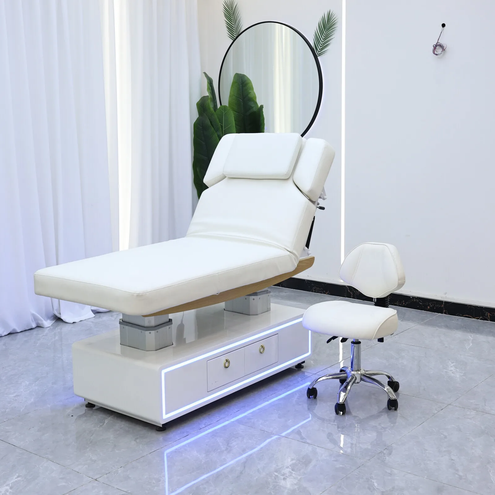 Lettino Elettrico per Trattame - Massage Table Accessories Uk recensione e prezzo