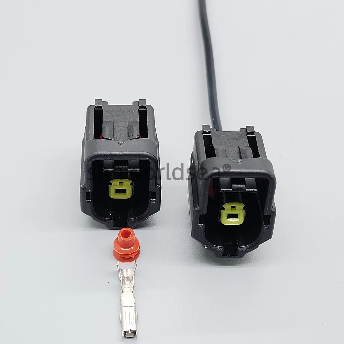 shhworldsea 1 Pin 1.8mm For Mazda Ford Focus 184042-1 Socket Car Connector Wire Harness Plug Auto Oil Pressure Sensor 174878-7