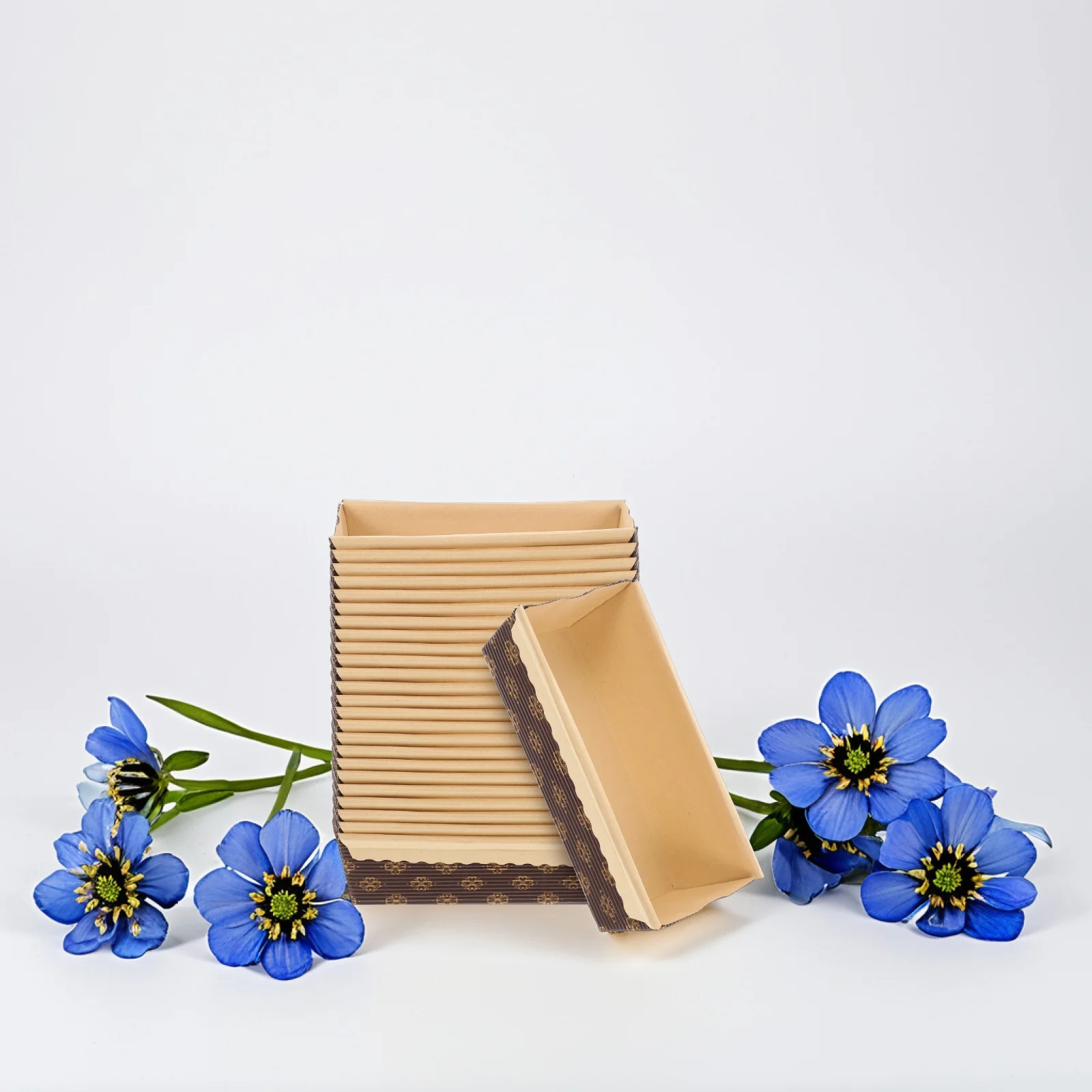 

25 Pcs Baking Cake Paper Tray Rectangle Liner Bread Loaf Pan Disposable Corrugated for Cakes