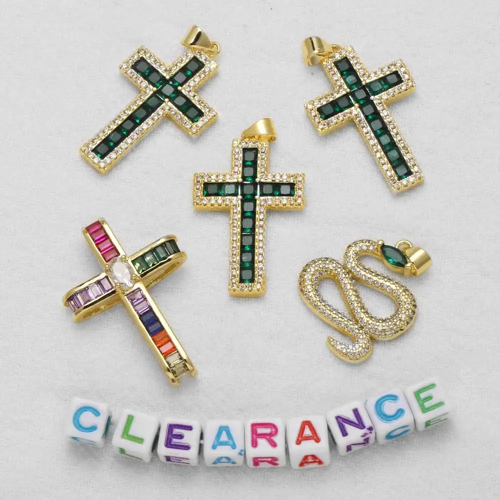 التخليص كريستال المينا مريم العذراء الصليب قلادة قلادة النحاس مطلية بالذهب الدب فراشة الصبي صنع المجوهرات Accessrios CPR