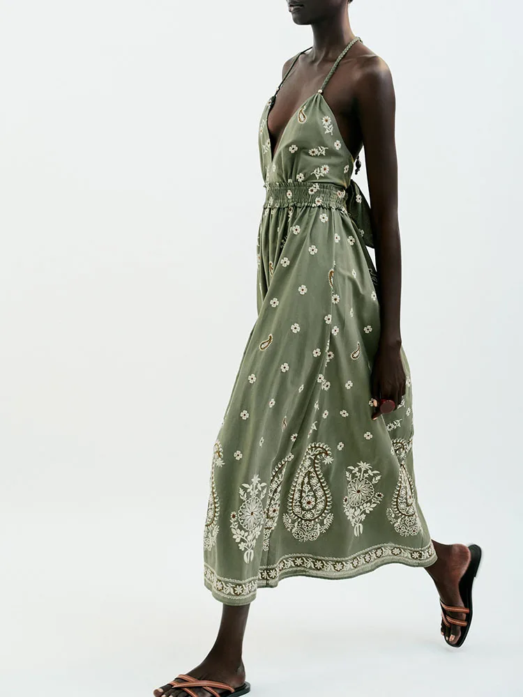 おしゃれな刺繍プリントミディ丈ワンピース　新作夏物レディース服　ハイウエストロングスカート　パーティー用　ノースリーブ　その他　00%