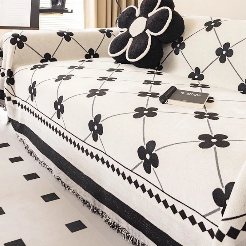 Asciugamano per divano in ciniglia geometrica jacquard Simplized Clover con nappe, per copridivano del soggiorno,