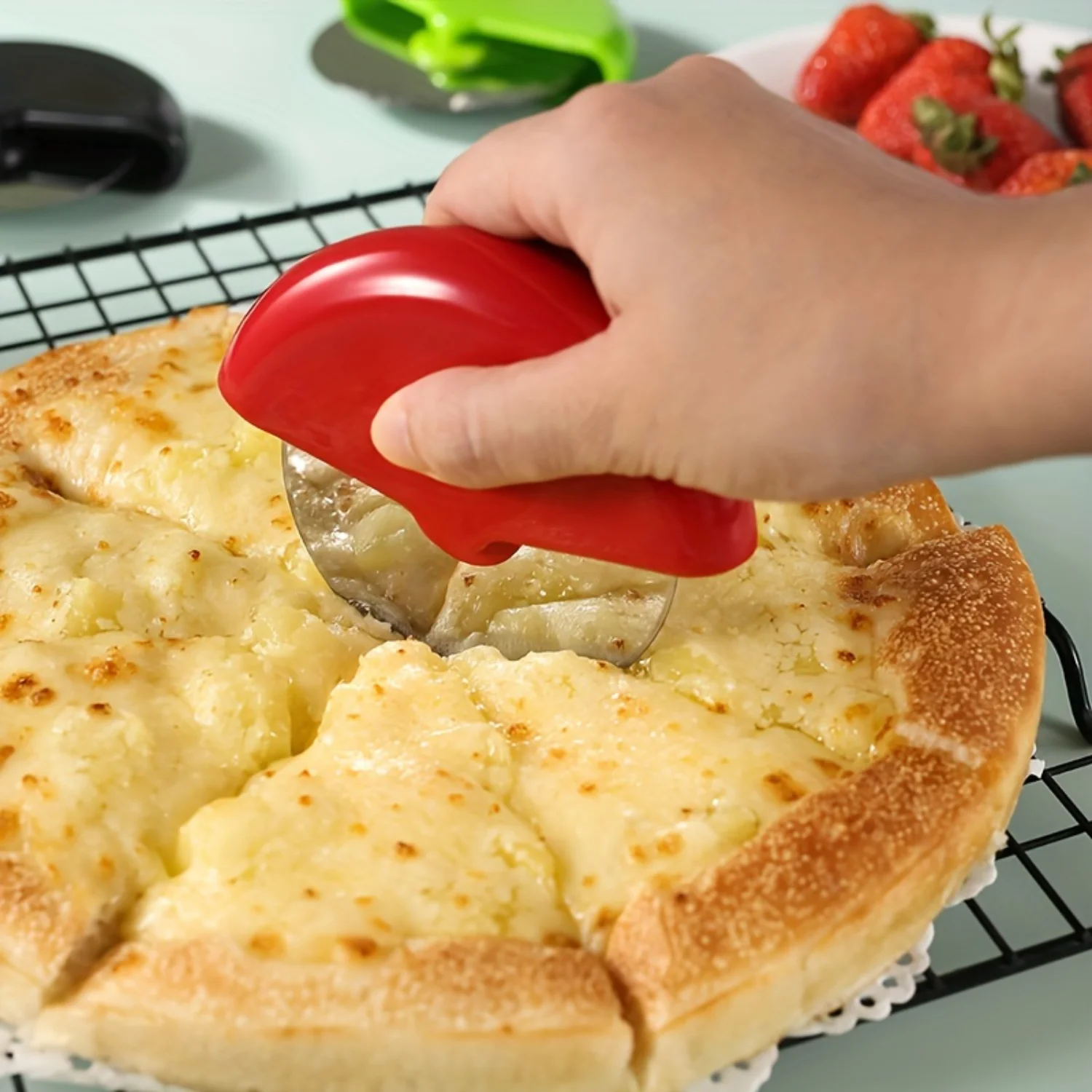 High-Quality Stainless Steel Pizza Cutter - Ergonomic Handle, Round Blade Ensures Perfect Slices Pizza pan with holes Nifes