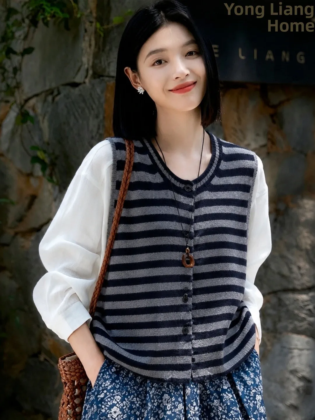 Color Block Striped Knitted Vest Women's Fashion Single Button Sleeveless Top Commute Style Regular Fit Stripe Design Vest