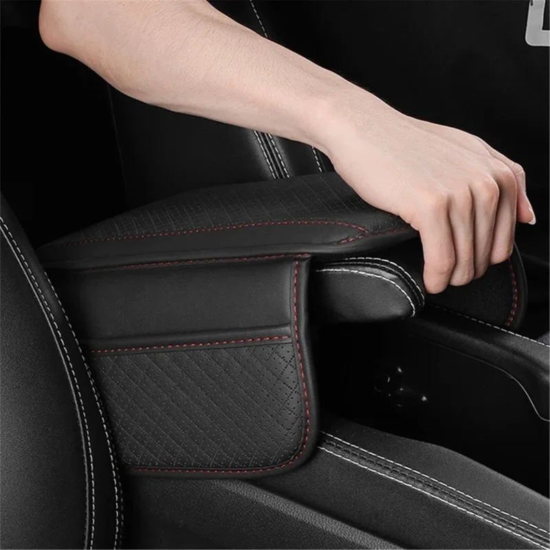 Car Armrest Cushion Universal Car Armrest Mats Wear-Resistant Pu Leather Auto Center Console Pad with 2 Side Storage Bag (Beige）