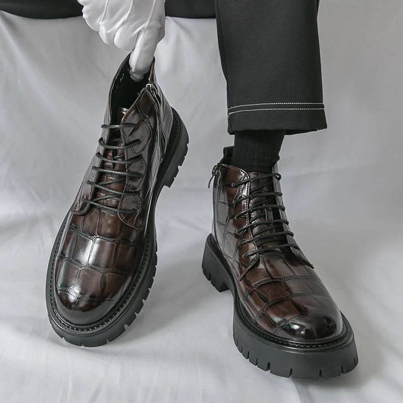 High Quality Men's Lace Up High Rise Thick Soled High Top Leather Shoes Fashion Brand Men's Autumn Crocodile Leather Short Boots