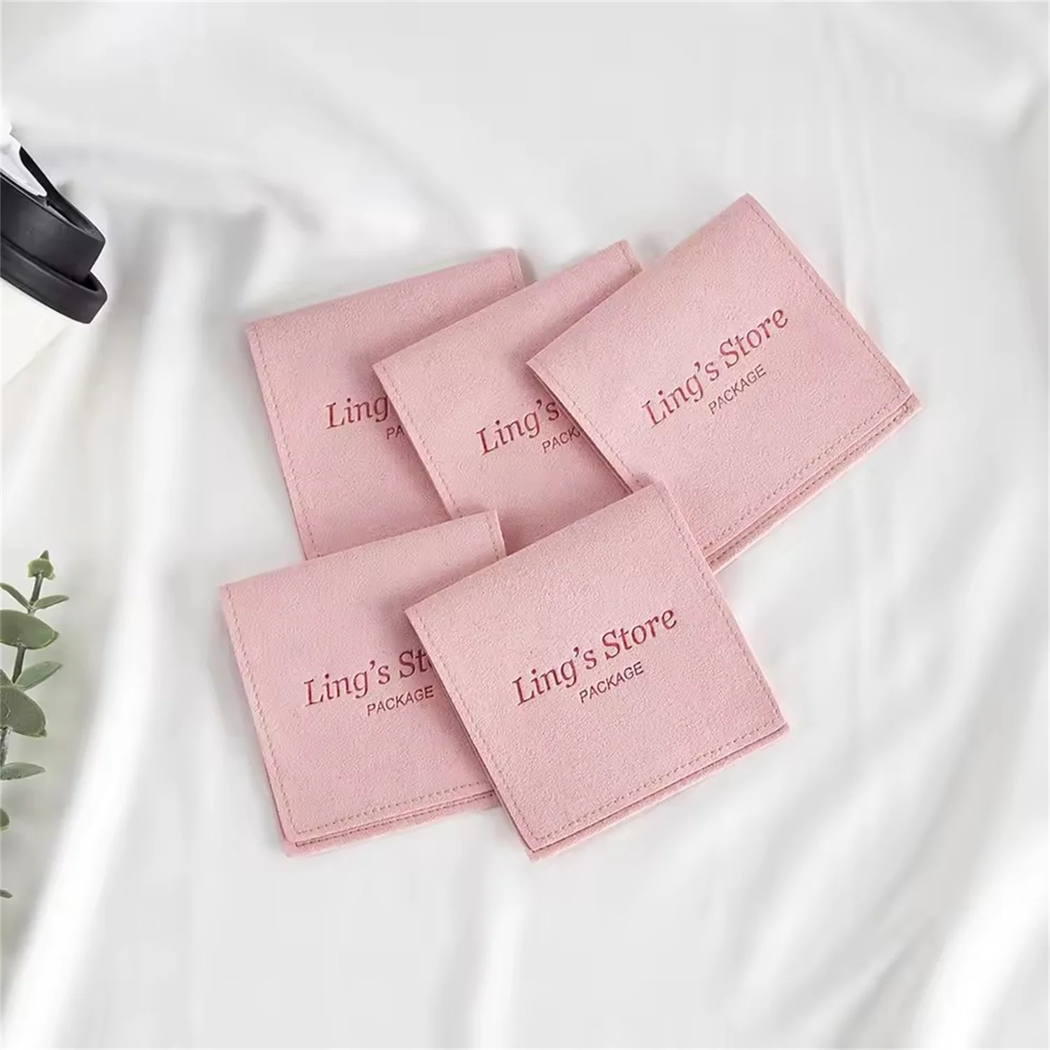 

100Pcs Pink Custom Logo Microfiber Jewelry Gift Envelope Bag Personalized Nail Perfume Pouches Earrings Organizer Wedding Favors