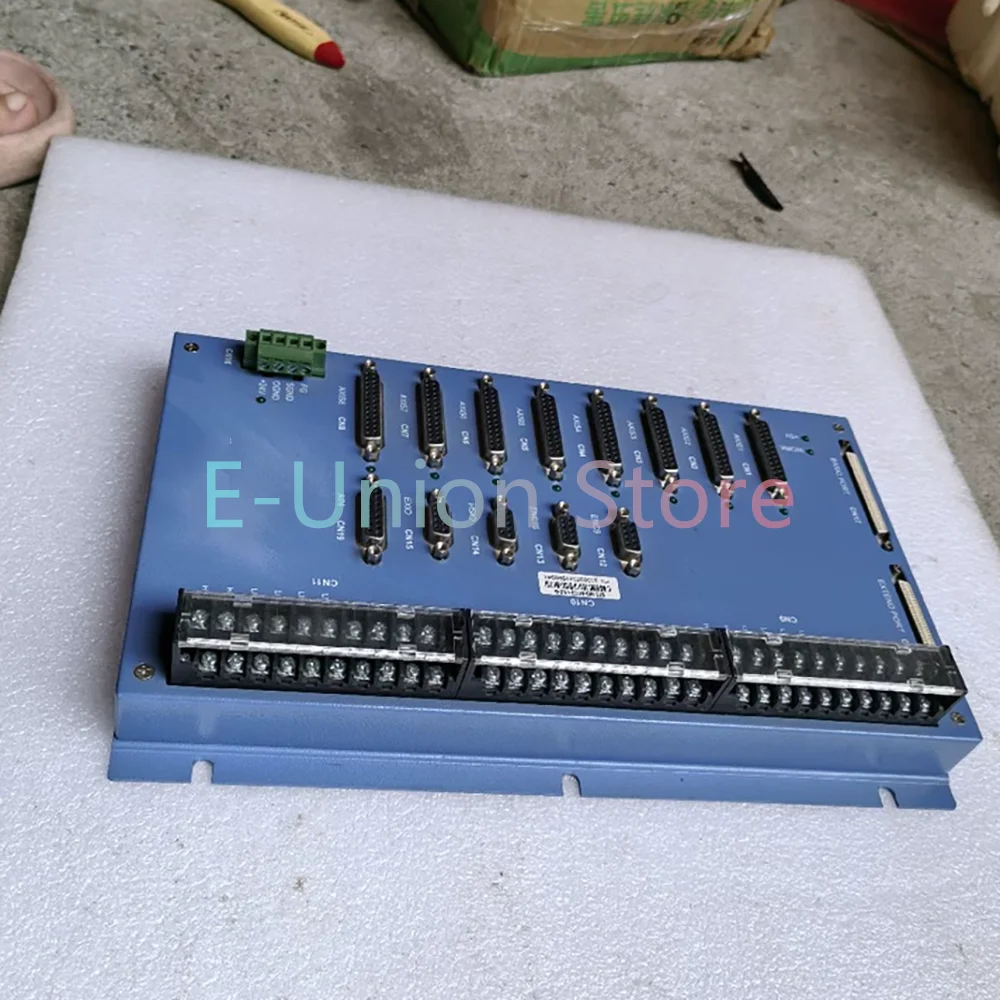 GT2-800-ACC2-V3.0-G 8-Axis Motion Control Terminal Board