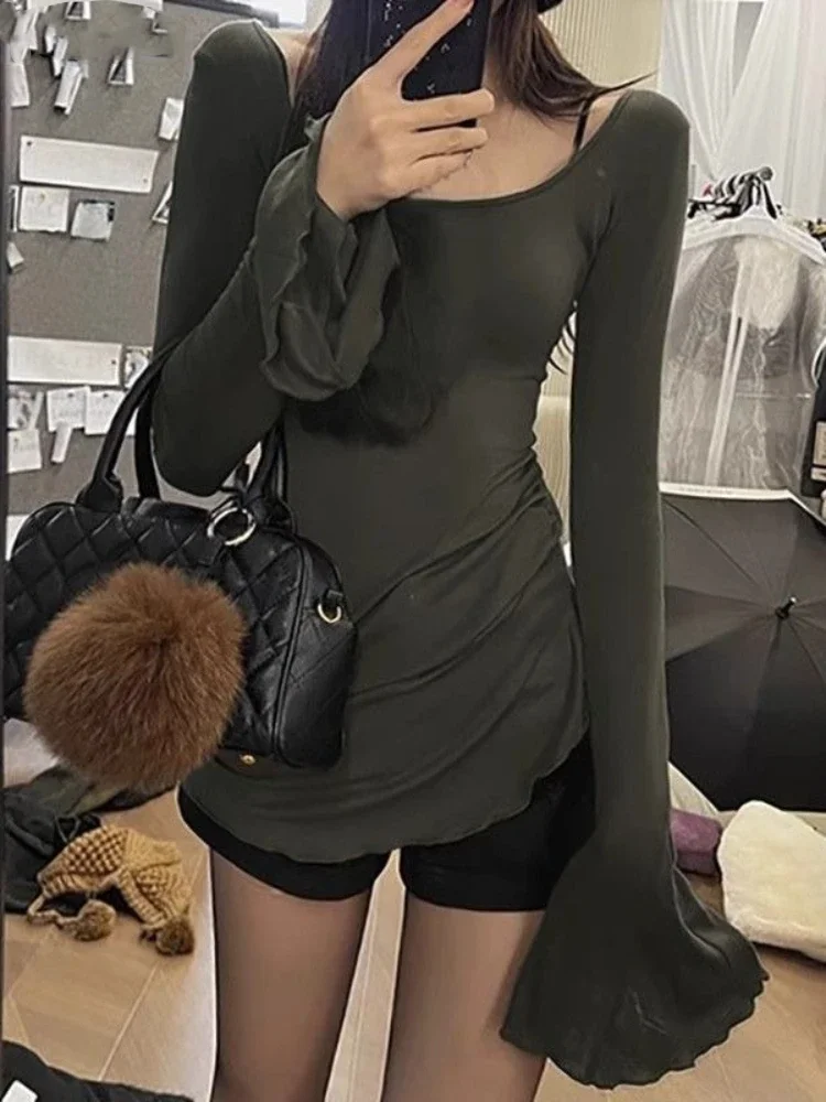 Y2k Aesthetic Square Collar Vintage T-shirt Streetwear Women Slim Fit Split Tshirts Spring Harajuku Flare Sleeve Grunge Tees