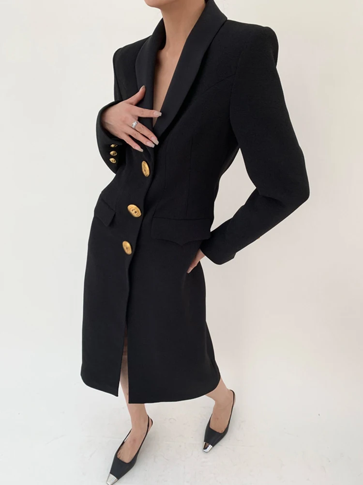 TWOTWINSTYLE Solid Patchwork Pockets Slimming Blazer For Women Notched Collar Long Sleeve Spliced Button Long Coat Female Autumn