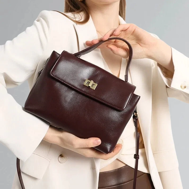 

Genuine Leather Crossbody Bag for Women Retro High-End Shoulder Handbag Fashionable Versatile Commuter Tote Stylish Daily Use