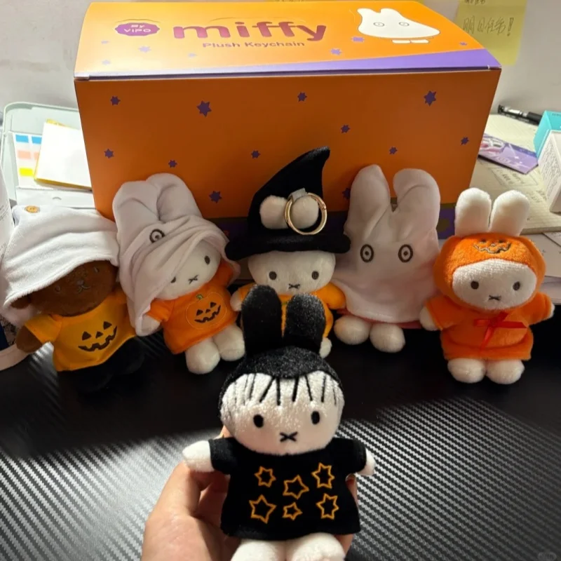 Genuino Miffy Rabbit Halloween Dress Up Blind Box Bag Ciondolo Piccola bambola fatta a mano Regali per bambini e ragazze Disponibile