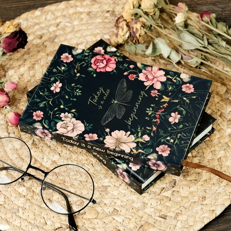 Carnet à couverture rigide Mori Vintage, motif floral et libellule, style littéraire, carnet de notes à couverture dure, carnet de notes à couverture rigide de grande valeur, cadeau.