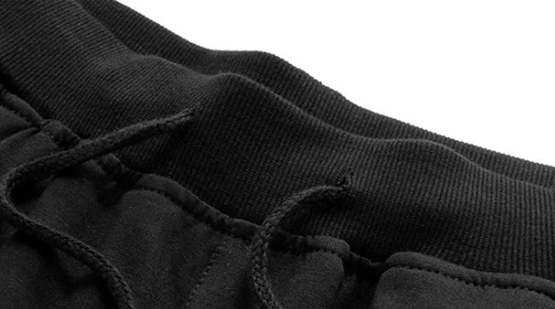 Herren-Freizeitshorts, modische Walking-Shorts, klassische Barcelona-Print-Fußballshorts, ideal für Zuhause und Outdoor, kühle, weiche, knielange Hose. – Detail 4