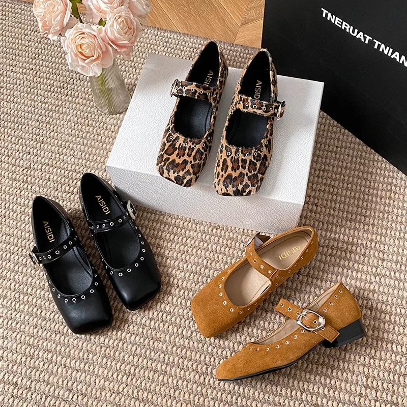 Retro Rivet Low Heel Mary Jane Shoes Women Autumn New Leopard Square Toe Ballet Shoes Fashion Buckle Design Casual Loafers