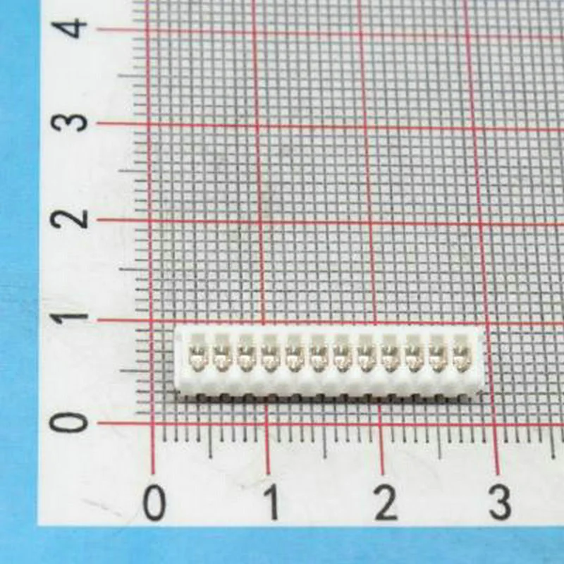 20PCS Original Genuine Connector 1-173977-2 For Car Smart Electronic Devices Automobile 12P White Nylon Mother Shell