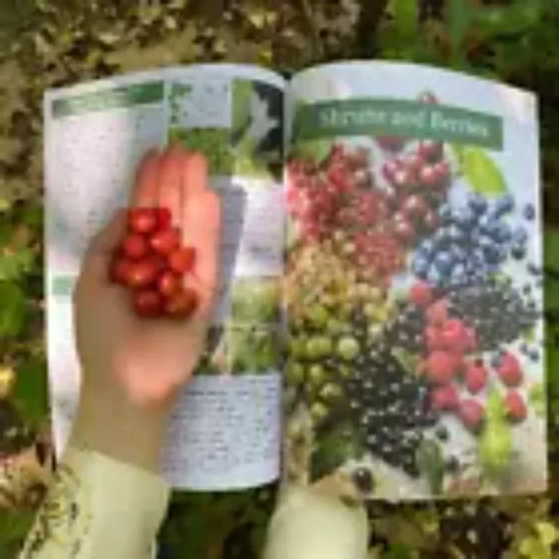 2021 Wild Food Forager's Guide - A5 Size (US)