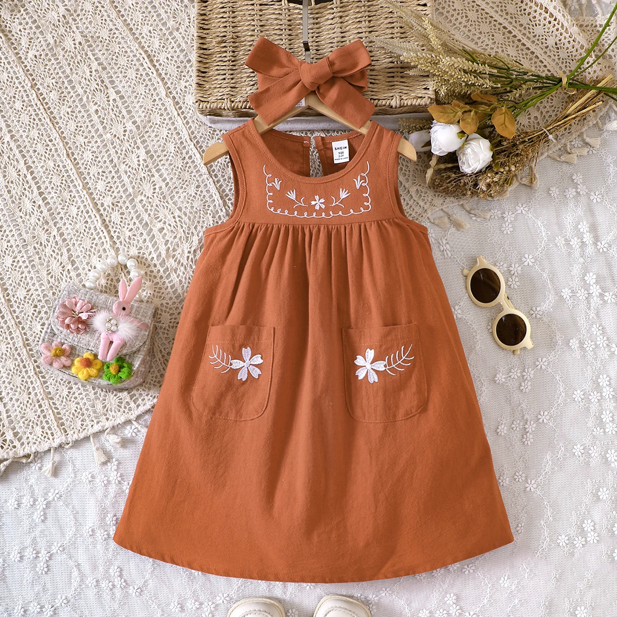 Girls  Dress  Bow Tie  Sleeveless Embroidery Pocket  New Fashion  Beach Travel  Home Trend  Versatile