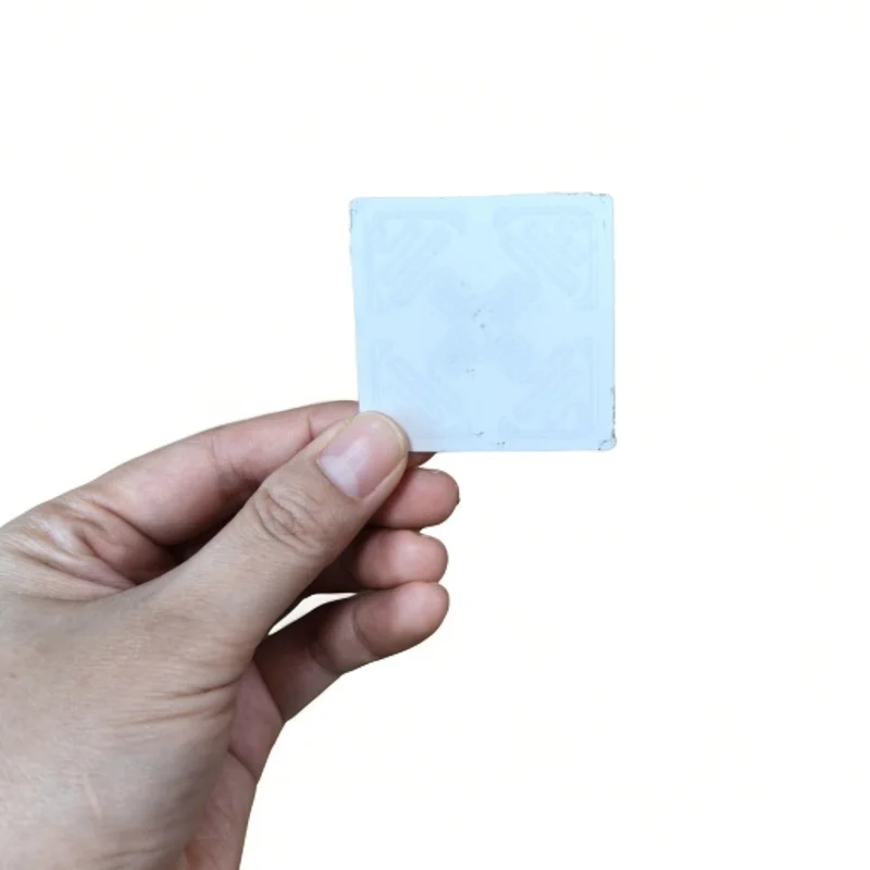 1000 Pieces RFID KM4Q 860-960MHz Mini Tag KM4 Label UHF RFID Sticker for Logistics Warehouse Management（Reading Distance 12M）
