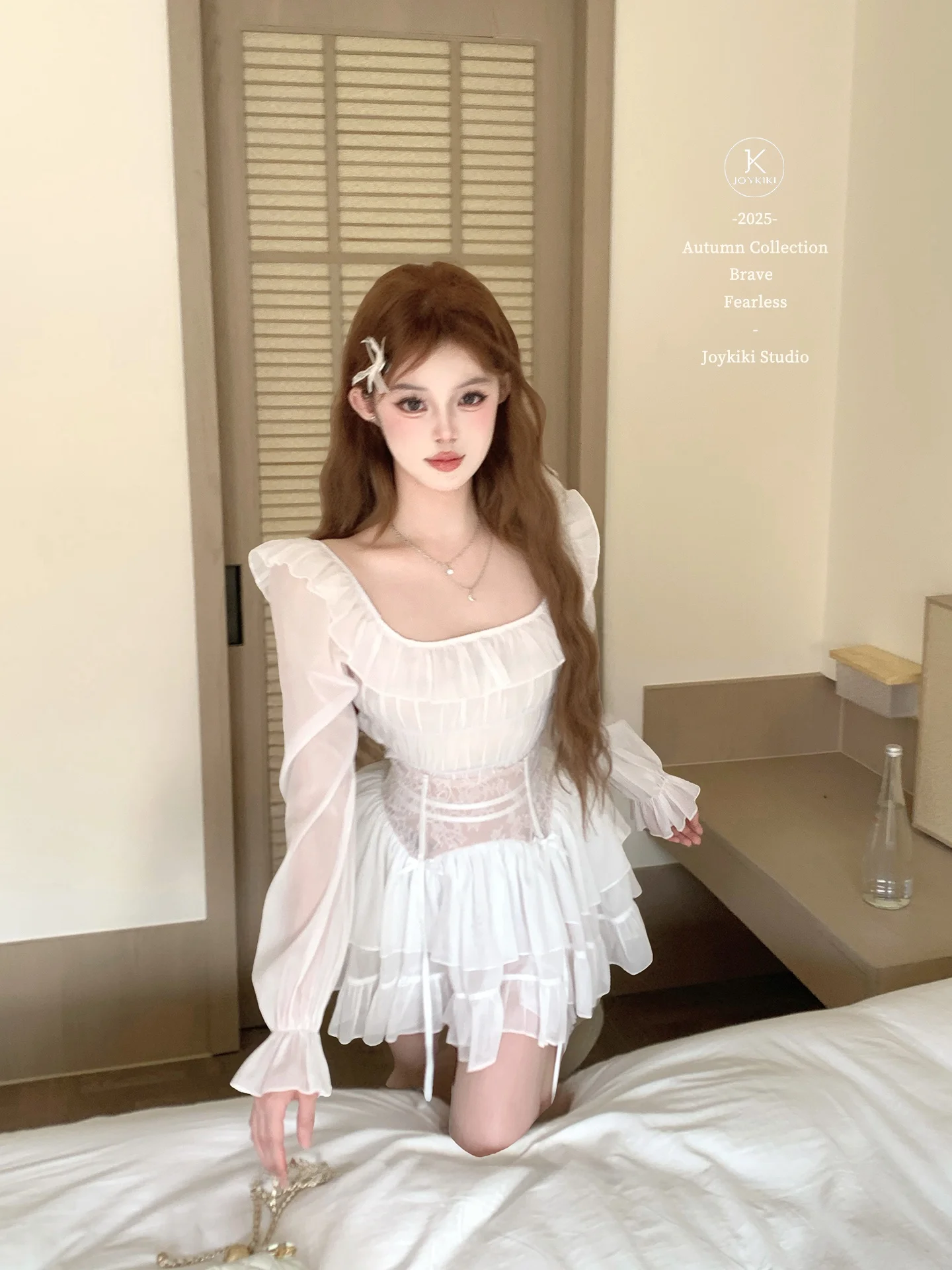 

Комплект Joykiki Pure Desire: женский топ с длинными рукавами и юбка-полусолнце с эффектом «рыбья кость», модный костюм из трех предметов с высокой талией, летняя коллекция