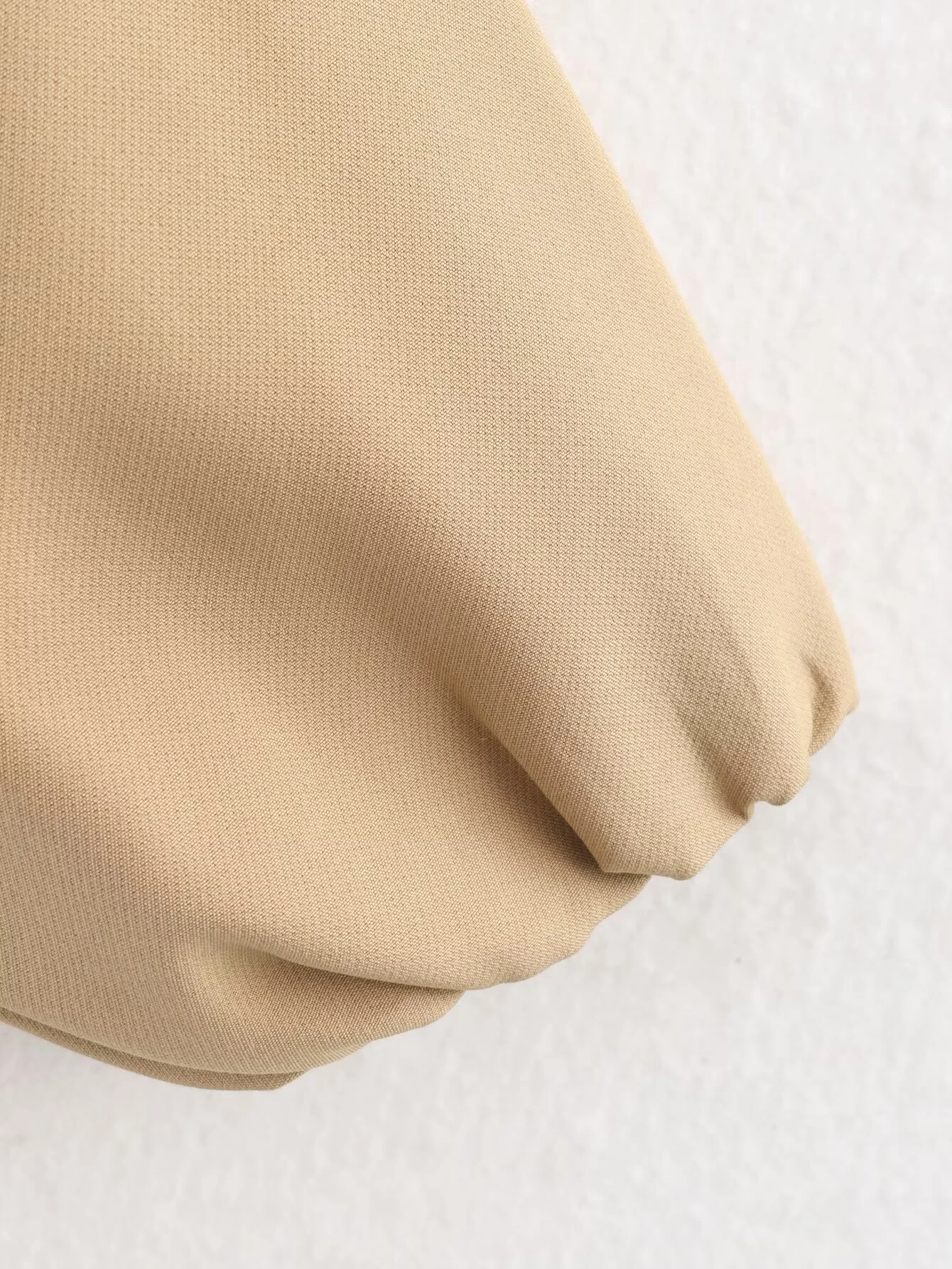 2025 خريف جديد المرأة موضة عادية ريترو تنوعا تصميم تحسس الوجه طوق سستة سترة منتفخة البنطال القصير