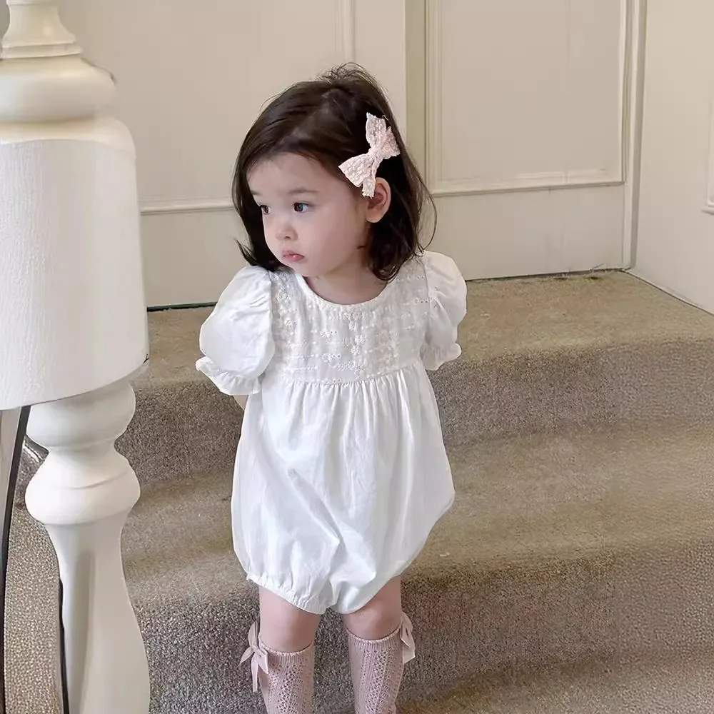

Girls Onesie 2025 Summer New Childrens Clothing Korean Style Girl Baby Fashion Lovely Chest Lace Onesie Casual Simple Daily