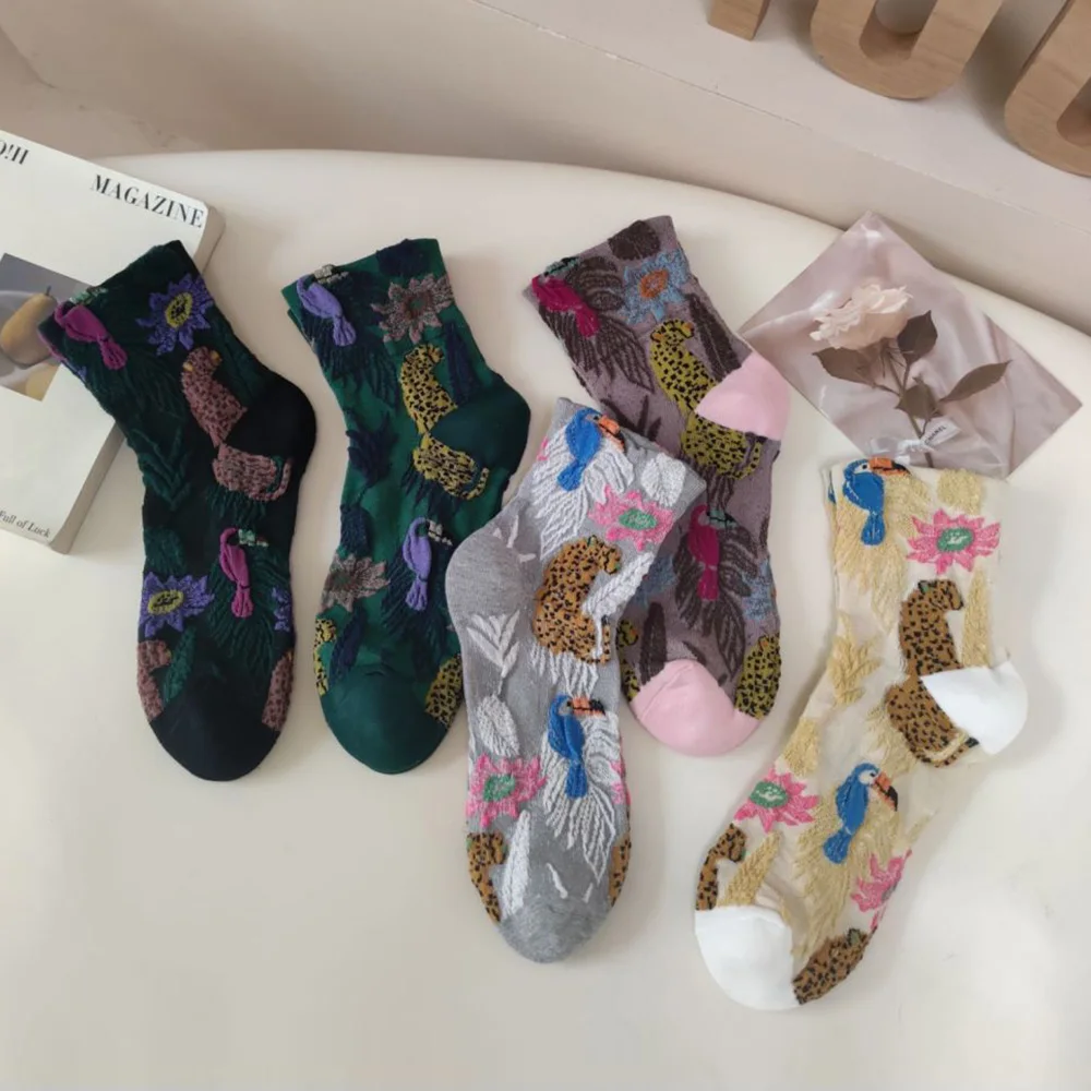 

5 Pair Soft Casual Lady Socks Personality Street Style Women Socks Set Cartoon Animal Autumn Winter Fashion Flowers Home Socks
