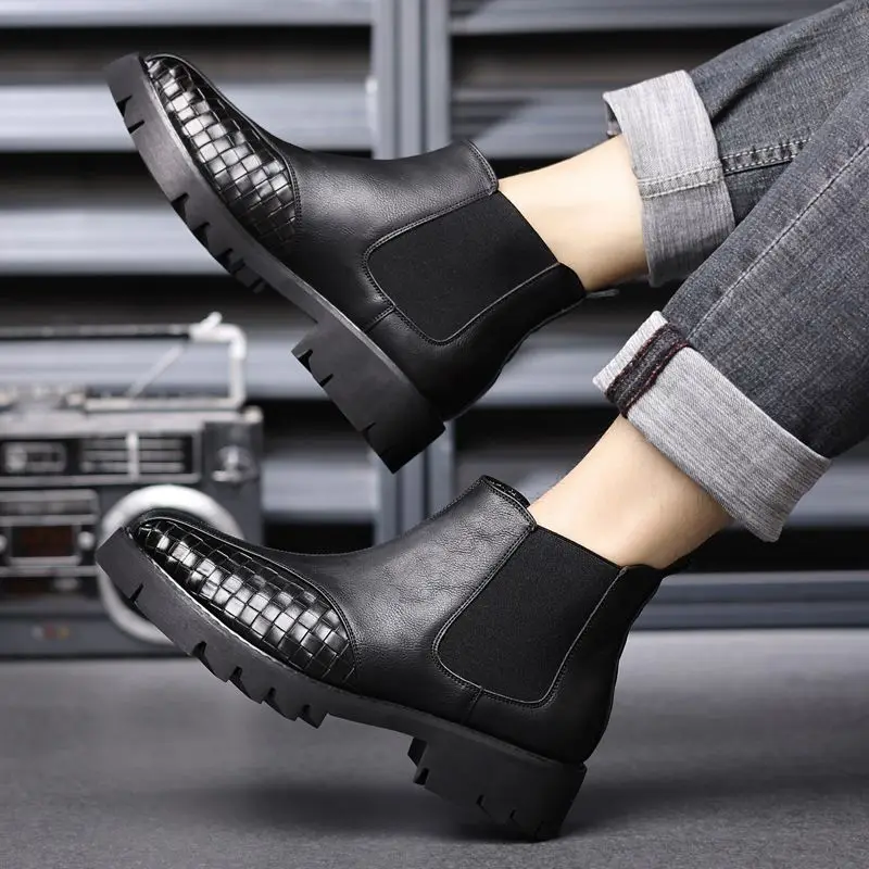 

2025 Fashion Handsome Men's Chelsea Breathable Brock Gaobang Platform Height Increasing British Leather Boots