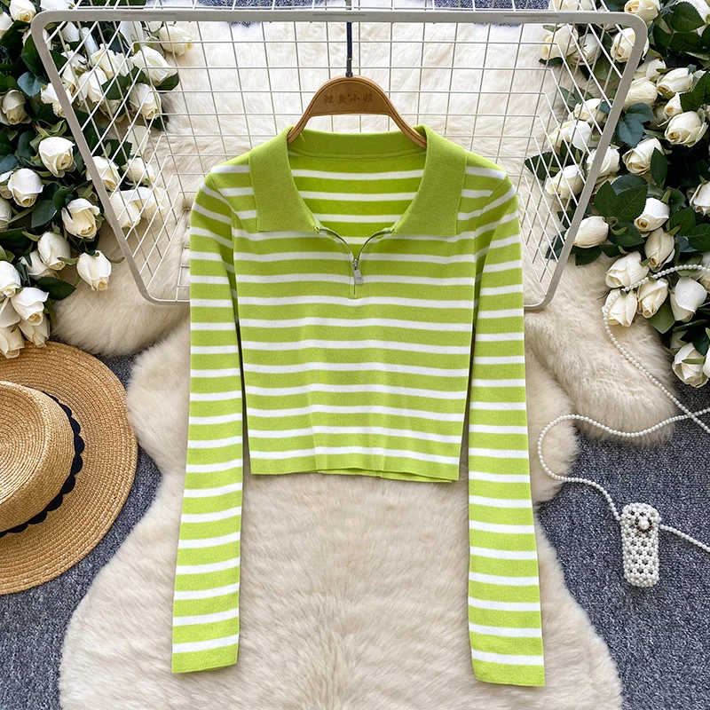 

Минимально полосатый пуловер с длинными рукавами, вязаный свитер, женский весенне-осенний новый короткий повседневный универсальный топ на молнии с лацканами C350