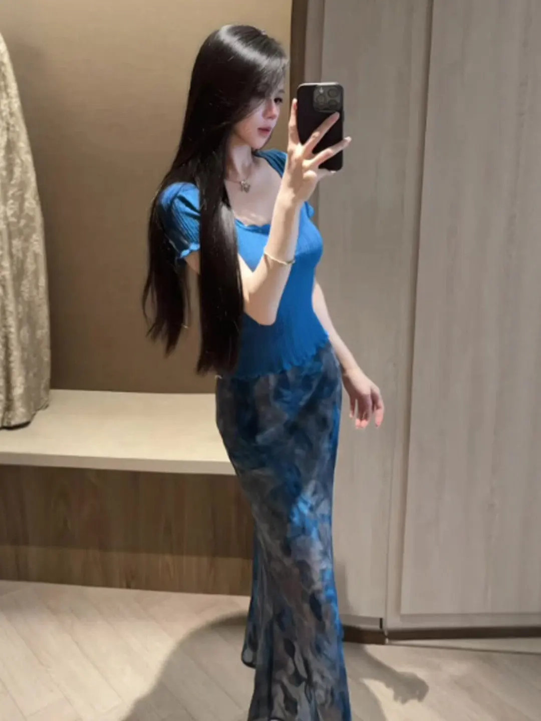

Retro Unique Attractive Bodycon Midi Skirt Two Piece Set Elegant Complete Outfit Ootd Summer 2026 Women's Fashion Set