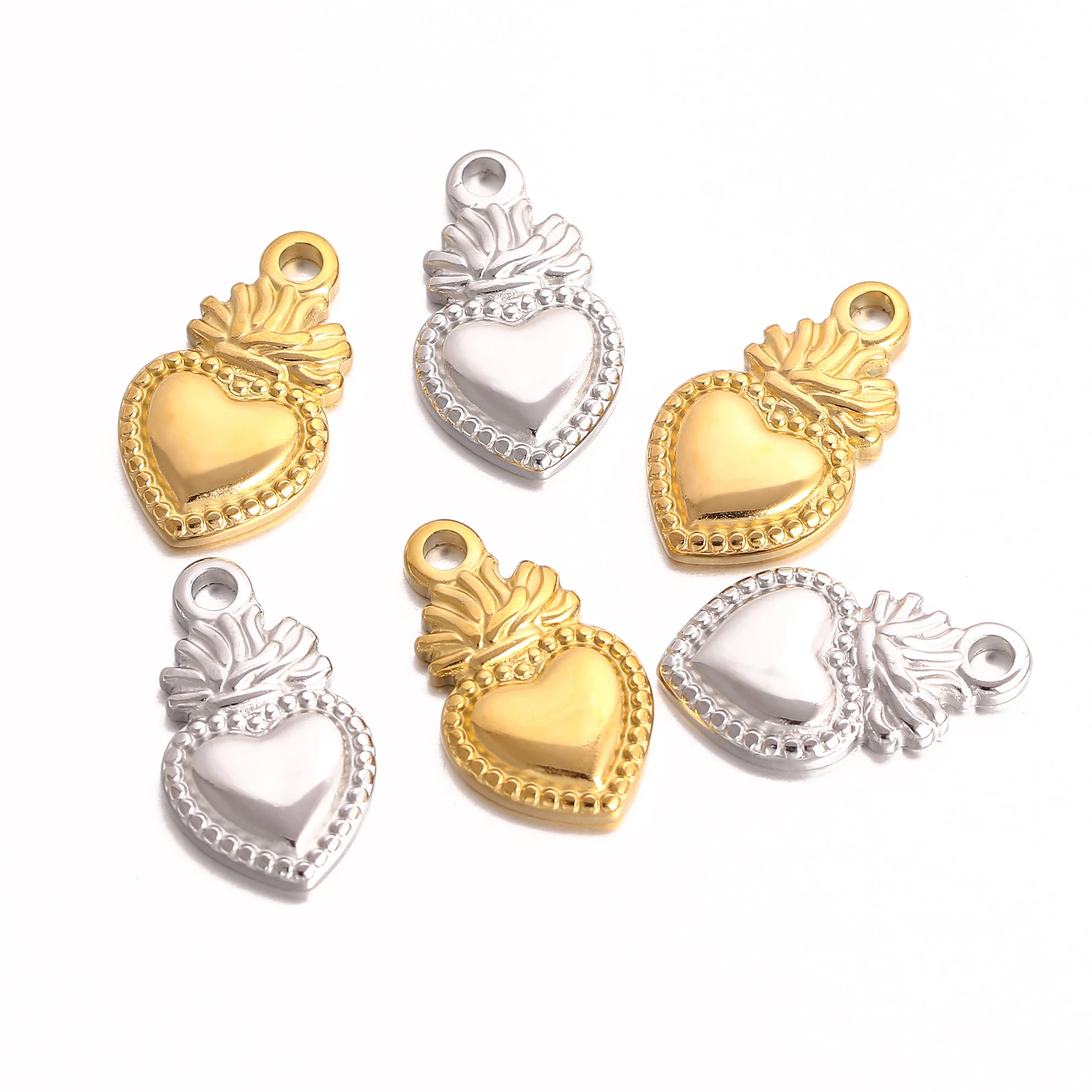 3Pcs/Lot Sweet Flame Heart Pendants Stainless Steel Sacred Heart Charms Religious Christian DIY Necklace Earring Jewelry Making