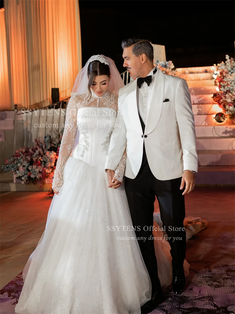 فساتين زفاف مدنية أنيقة من SSYTENS برقبة عالية على شكل حرف A زي العرائس مزينة بالترتر وفتحة جانبية فساتين عروس أنيقة حسب الطلب