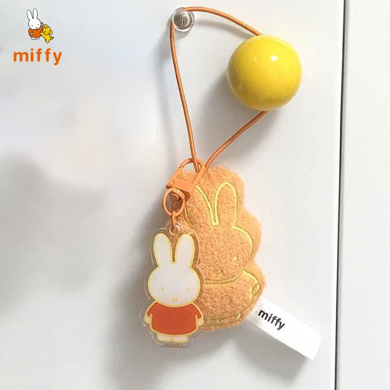 Kawaii Miffy nouveau porte-clés dessin animé en peluche brodé acrylique pendentif sac à dos Dopamine Anime accessoires parfait cadeau d'anniversaire