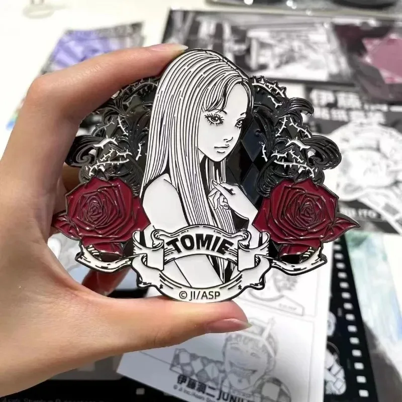 Tomie Kawakami imán de refrigerador Junji Ito, periféricos de Anime, adorno de refrigerador de dibujos animados, colección de recuerdo original