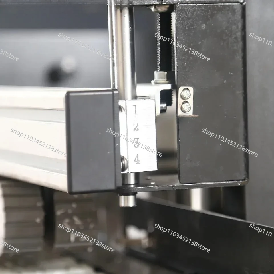 

Новая модель WF802: Оборудование для производства древесных панелей, малогабаритный кромкооблицовочный станок для мебели, станок для облицовки кромок ПВХ-панелей.