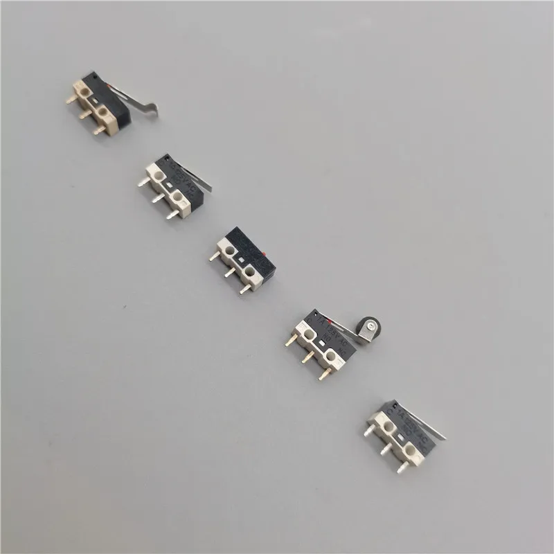 10pcs of miniature limit switch button switch 1A / 125V AC mouse switch long handle roller lever arm SPDT 12 * 6 * 6mm