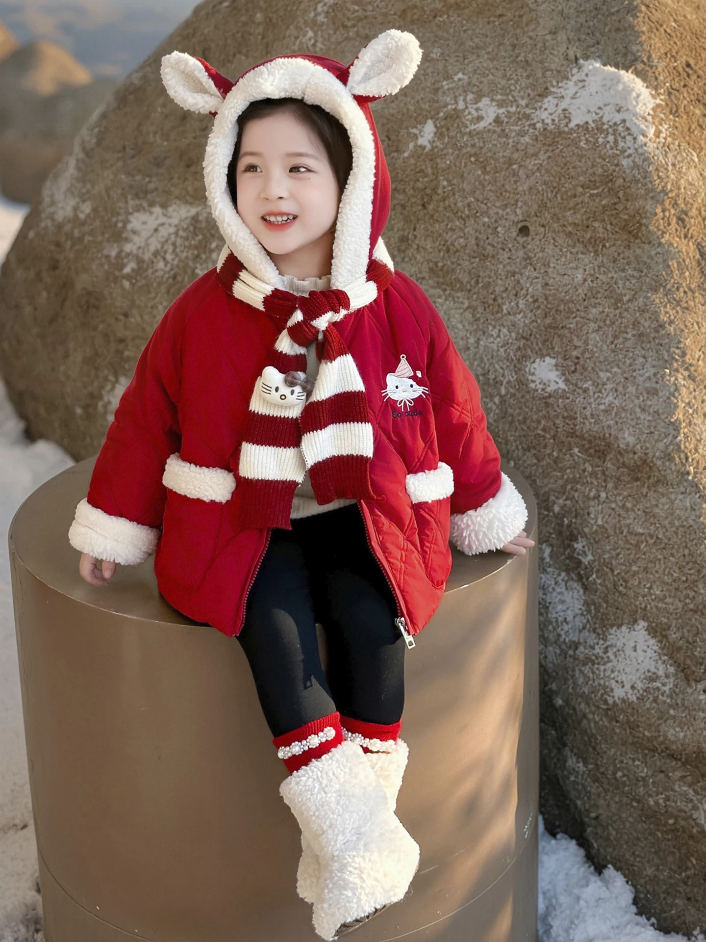 

Зимняя новинка: утепленная хлопковая куртка для девочек в корейском стиле, свободного кроя, с принтом, теплая, пушистая, на молнии.