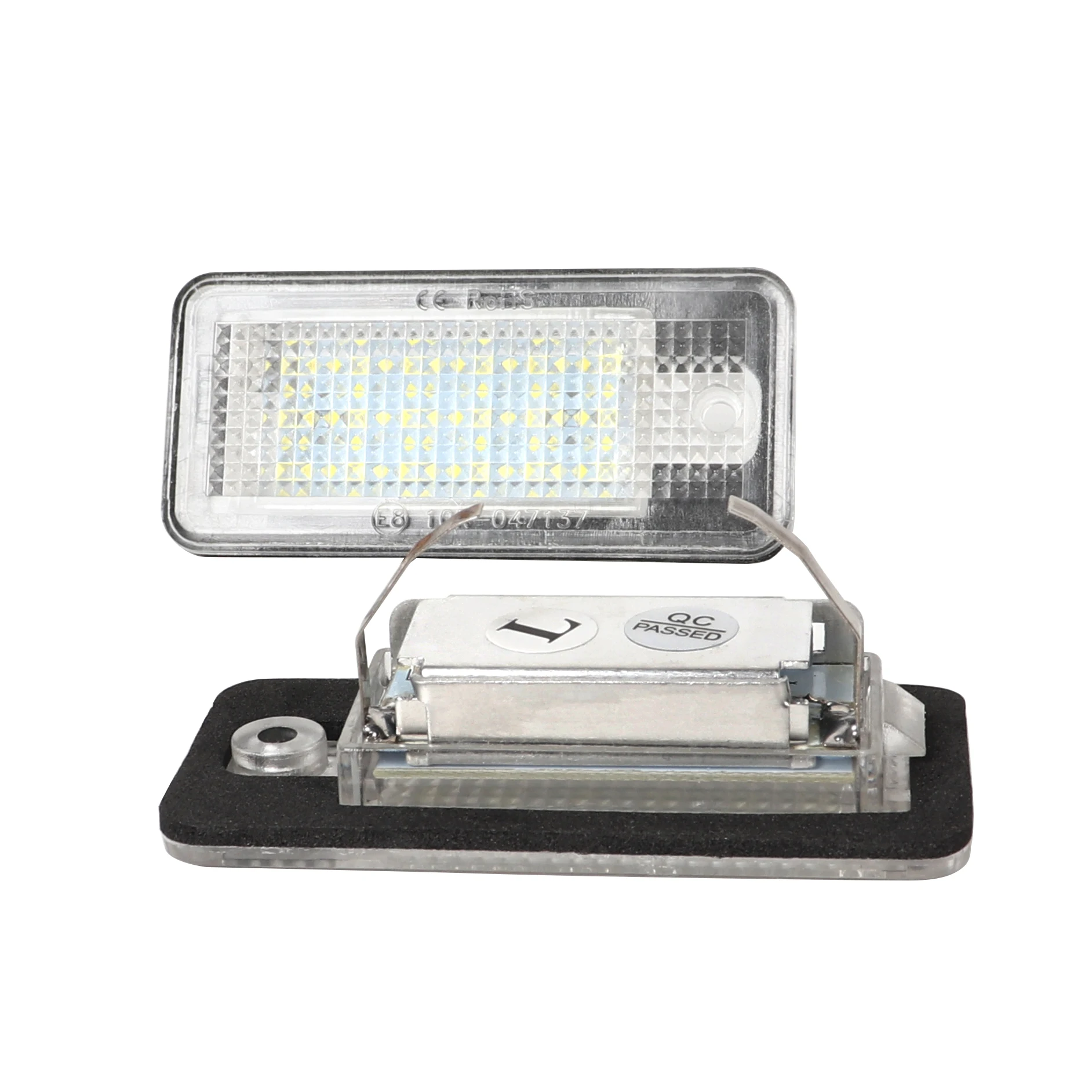 NEW Error Free LED Car License Plate Light Bulbs Accessories For AUDI A4 S4 B6 B7 8H A6 C6 4F S6 A8 S8 D3 4E Q7 RS4 RS6 A3 S3 8P view 5