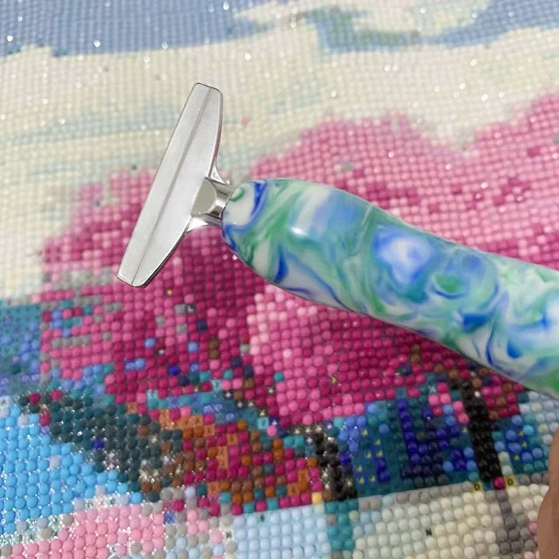 Ergonomischer Diamantmalerei-Stift mit Schraubverschluss, Kunststoff- & Metallspitze, 5D-Kunst-Nagelstein-Pickwerkzeug-Zubehör – Detail 2