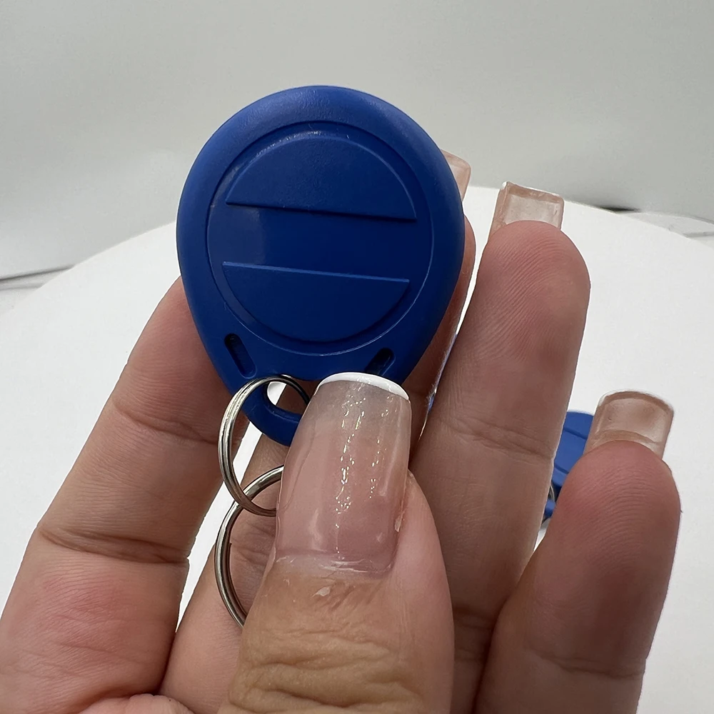 10 قطعة/الوحدة T5577 استنساخ بطاقة 125 كيلو هرتز العلامة الناسخ استنساخ بطاقة القرب شارة للكتابة إعادة كتابة تتفاعل نسخة Keytag