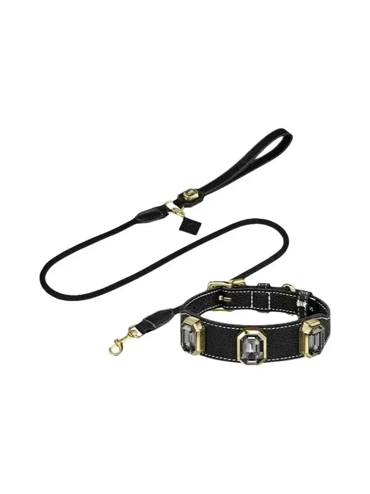 

Luxury Sparkling Small Dog Collar Leash Set with Large Diamond Bling Rhinestones High-End Cat Dog Necklace Pet Accessory