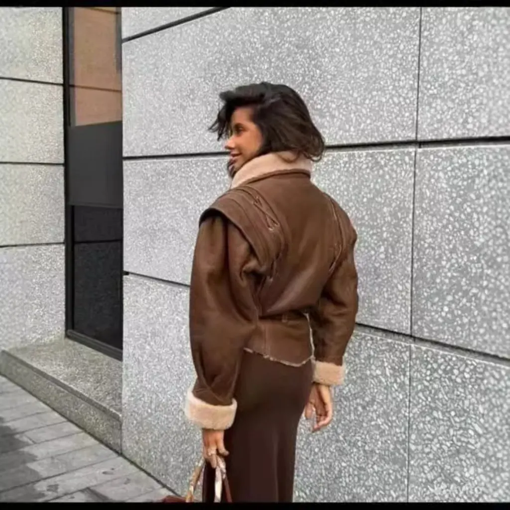 Giacca in pelle scamosciata da donna retrò calda corta calda autunno inverno stringata stile europeo americano alla moda